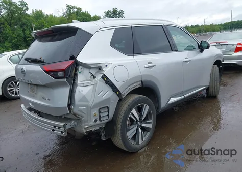 2021 Nissan Rogue Sl Intelligent Awd z USA, uszkodzony, nr VIN 5N1AT3CB0MC796789